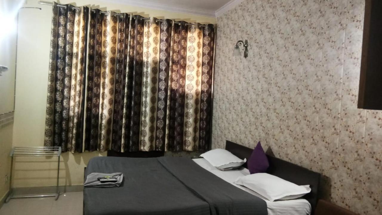 Hotel O Hya'S Homestay Dehradun Eksteriør bilde