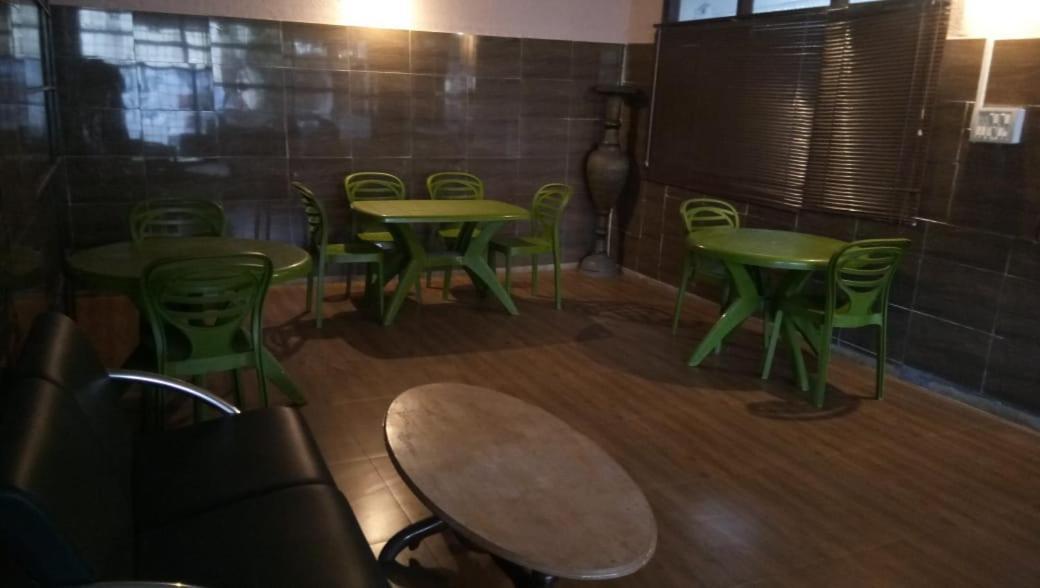 Hotel O Hya'S Homestay Dehradun Eksteriør bilde